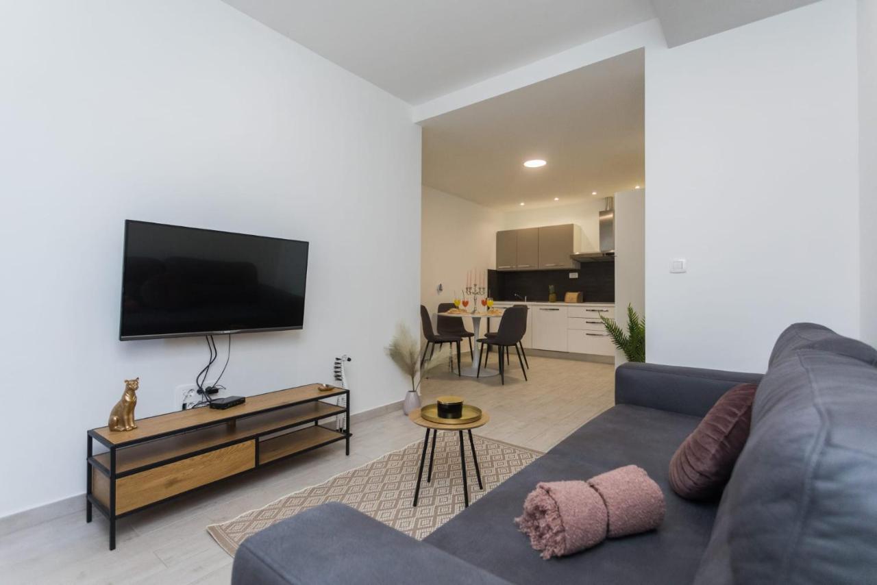 Bloom Apartment Split Eksteriør billede