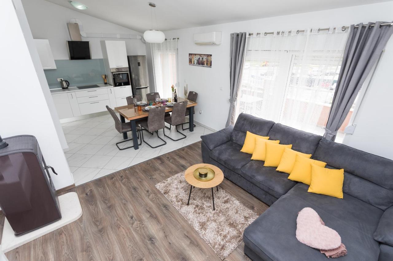 Bloom Apartment Split Eksteriør billede